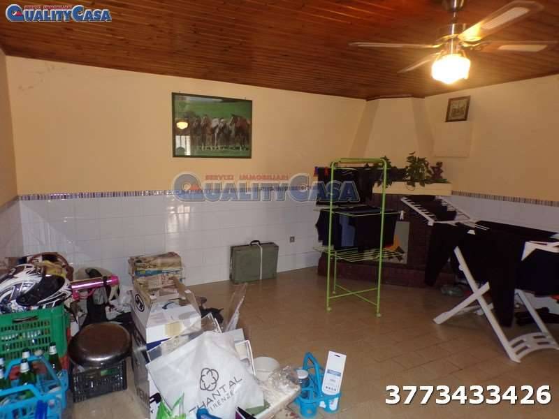 casa indipendente in vendita a Jesi