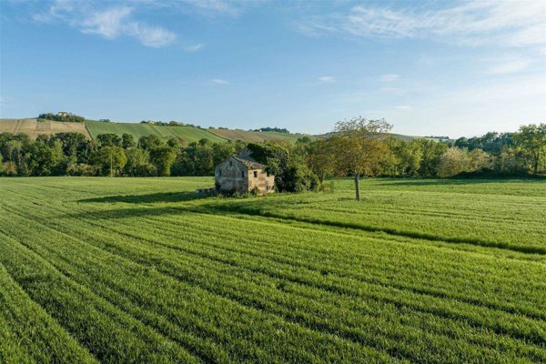 casale in vendita a Jesi in zona Castelrosino