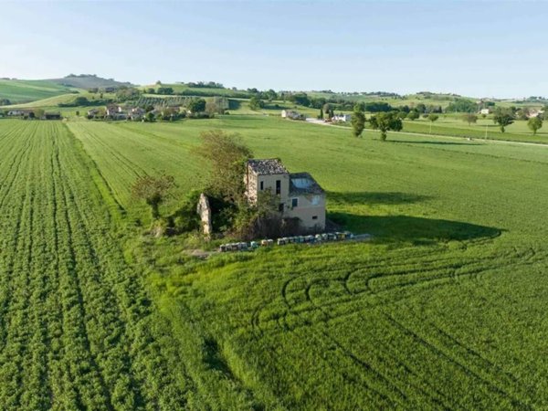casale in vendita a Jesi in zona Castelrosino
