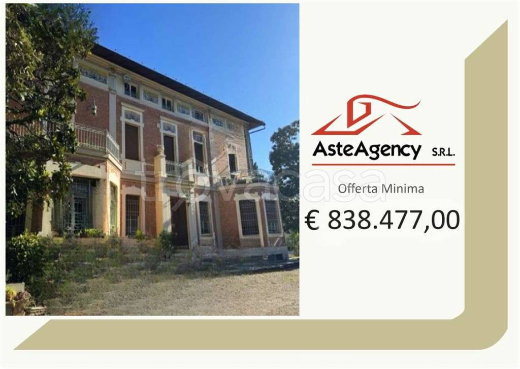 casa indipendente in vendita a Jesi