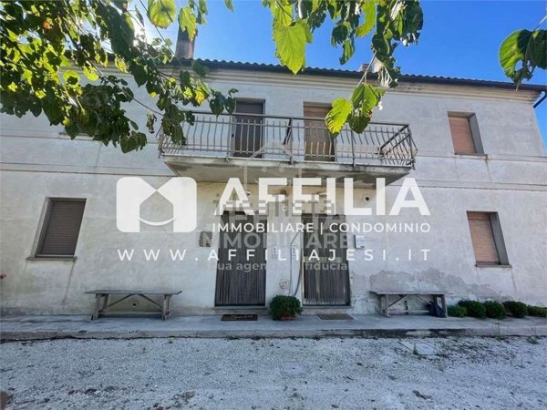 casa indipendente in vendita a Jesi in zona Castelrosino