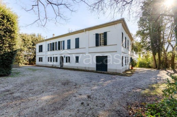 casa indipendente in vendita a Jesi in zona Santa Lucia