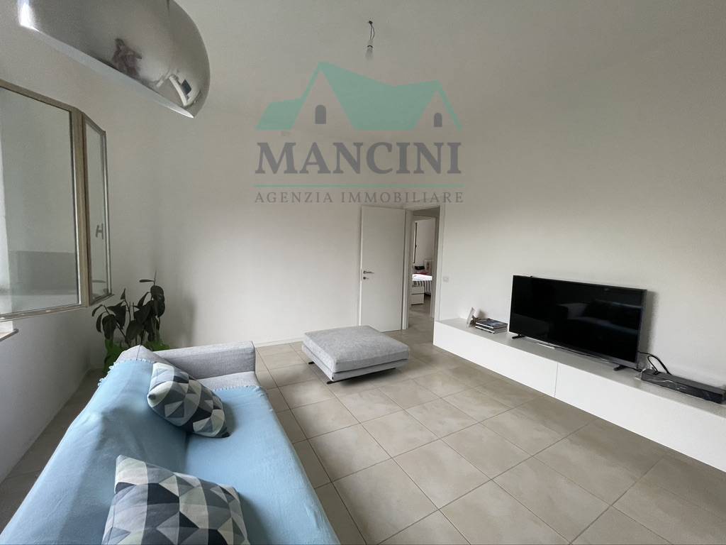 casa indipendente in vendita a Jesi