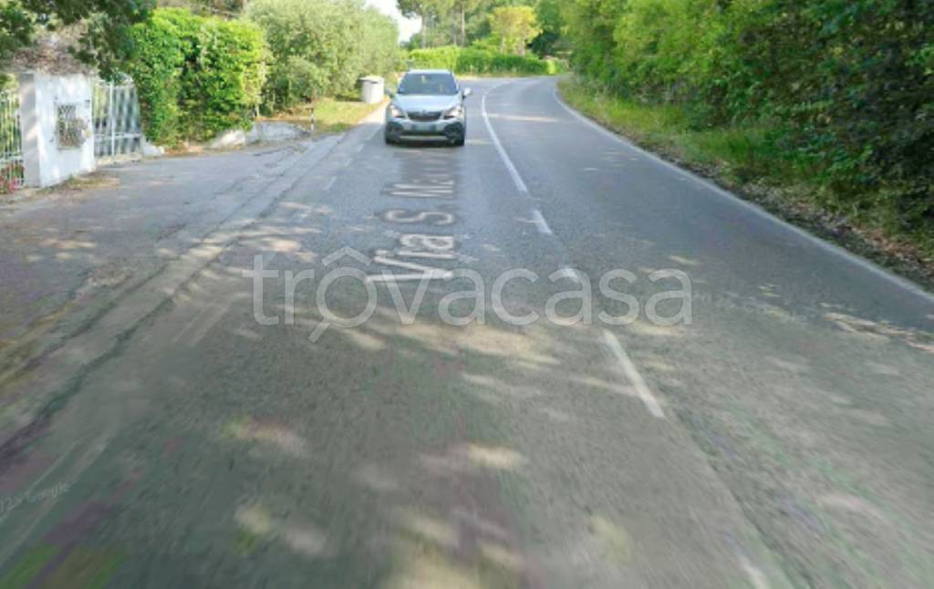 casa indipendente in vendita a Jesi in zona Santa Lucia