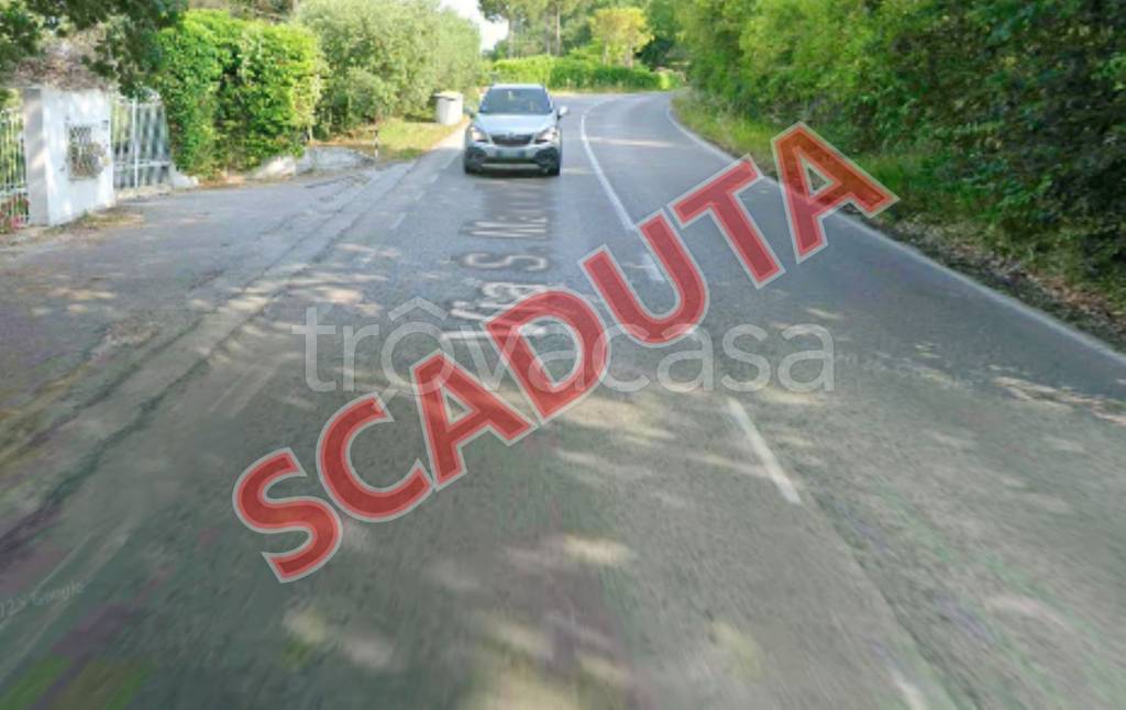 casa indipendente in vendita a Jesi in zona Santa Lucia