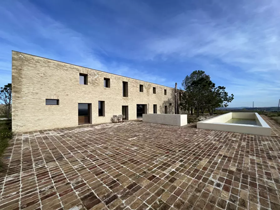 casa indipendente in vendita a Jesi