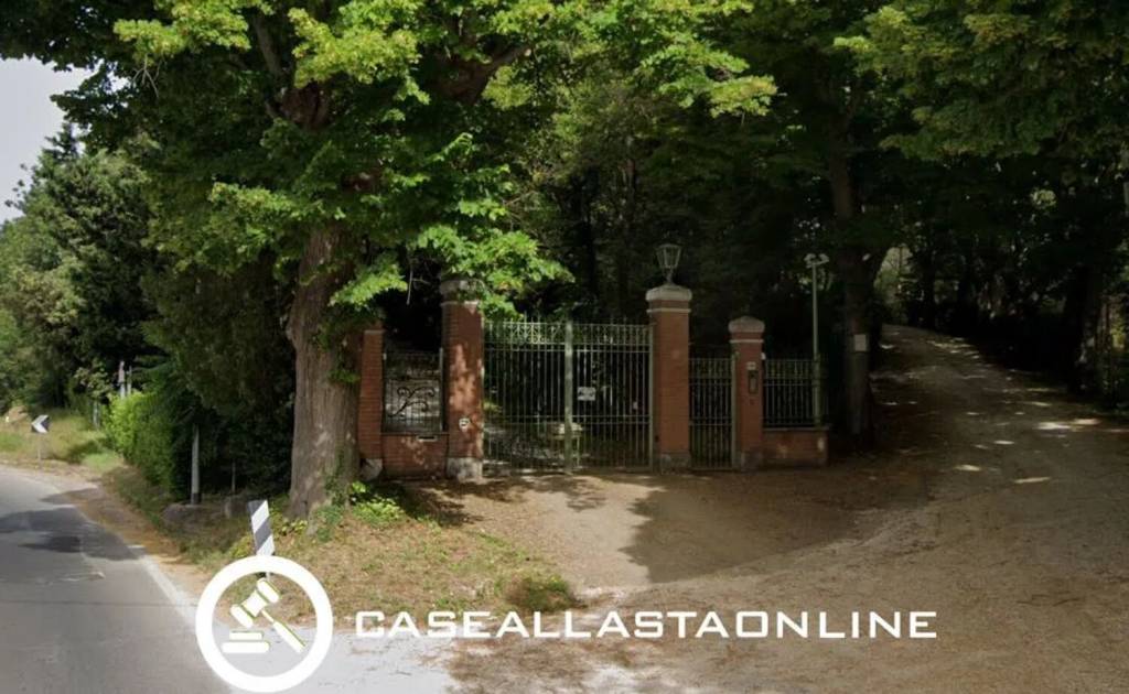 casa indipendente in vendita a Jesi