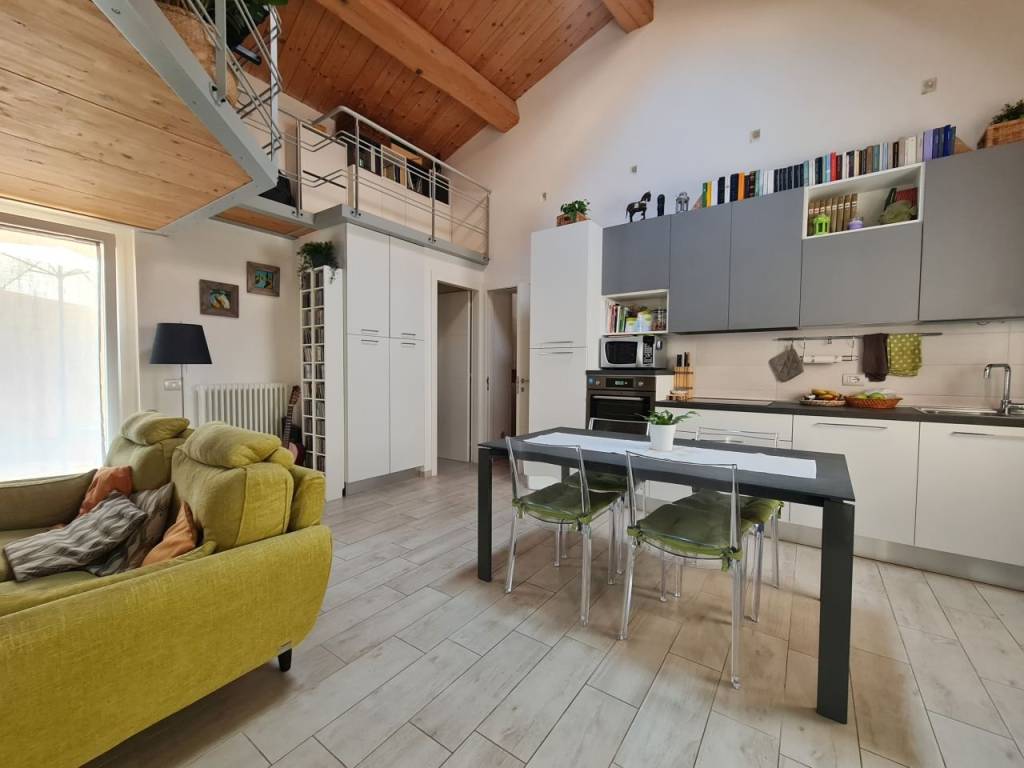 appartamento in vendita a Jesi