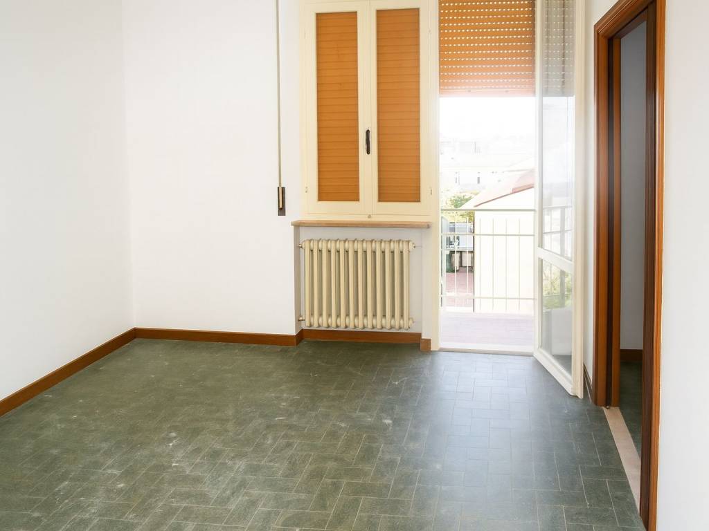 appartamento in vendita a Jesi in zona Santa Lucia