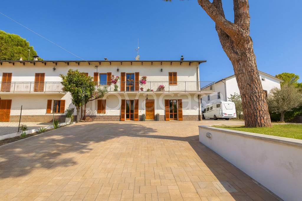 villa in vendita a Jesi