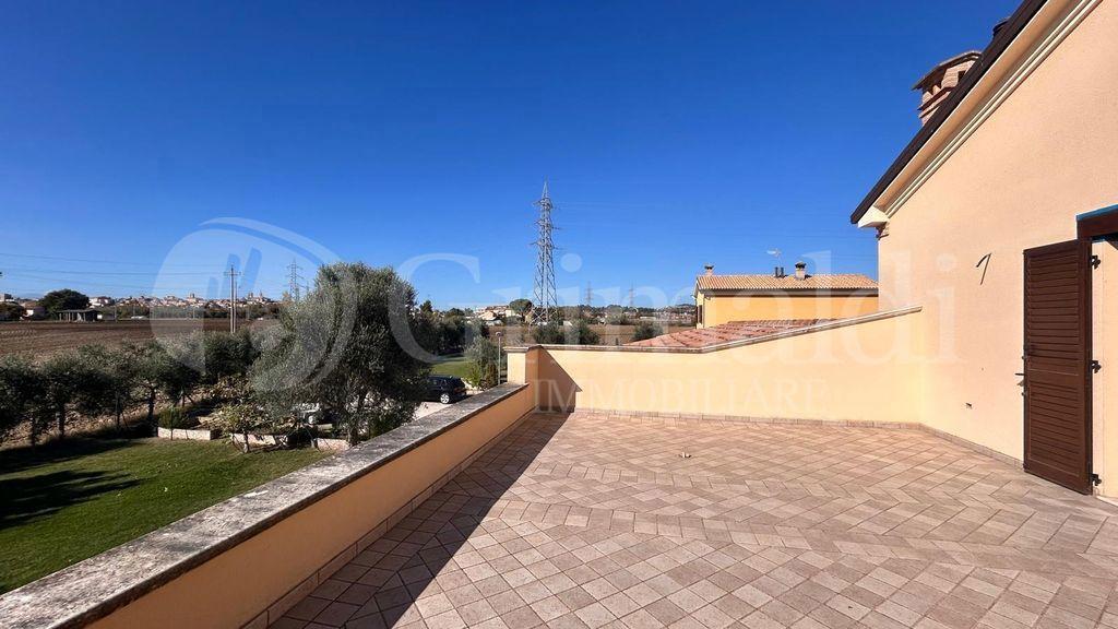 appartamento in vendita a Jesi