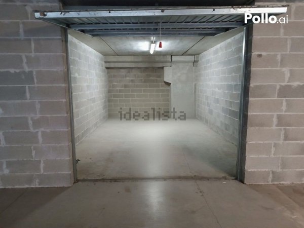 locale di sgombero in vendita a Jesi