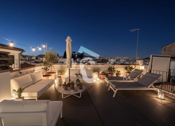 casa indipendente in vendita a Jesi