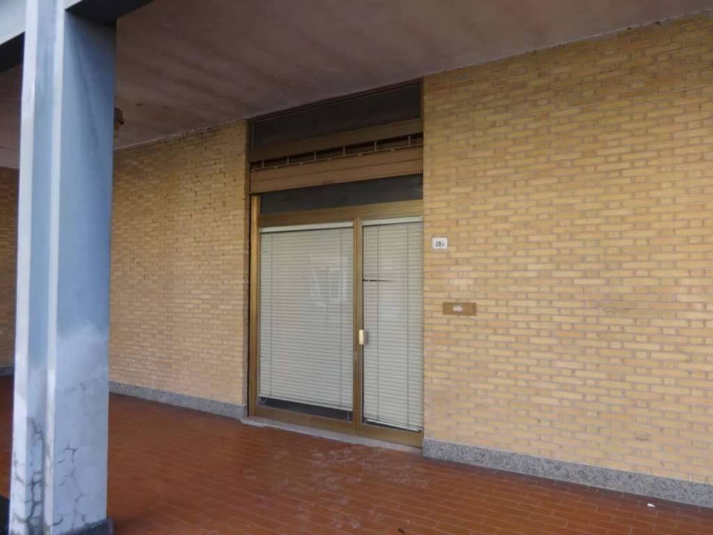 negozio in vendita a Jesi