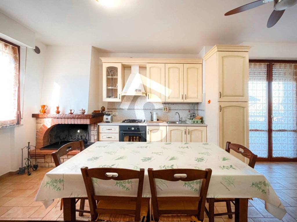 appartamento in vendita a Jesi