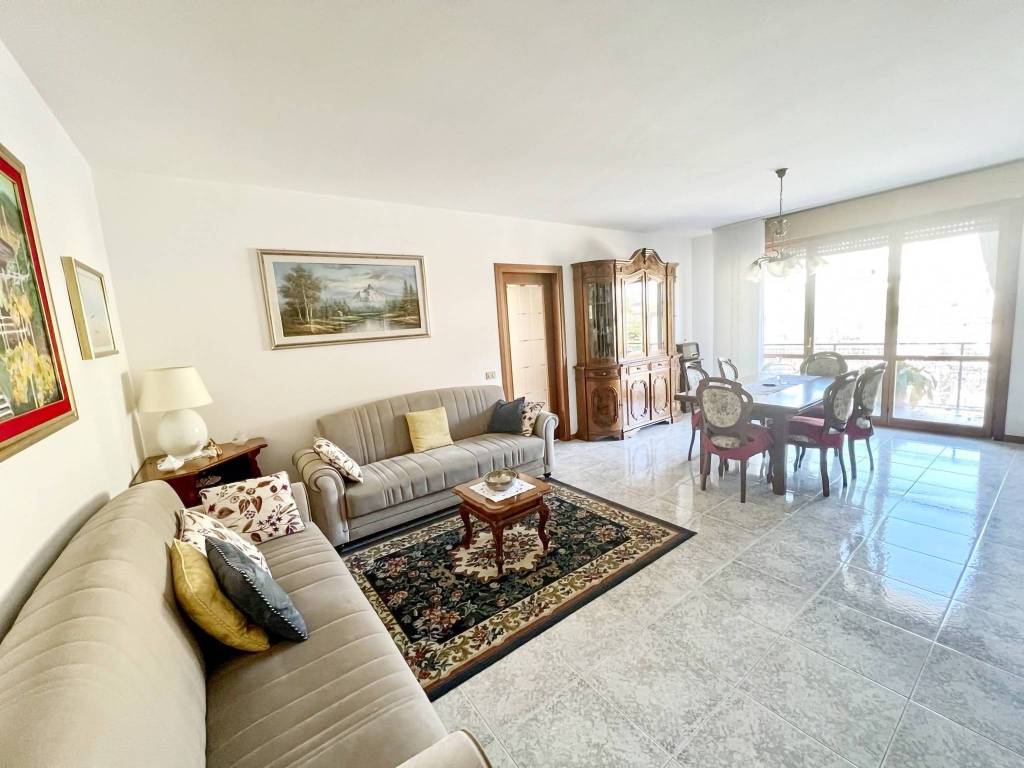 appartamento in vendita a Jesi