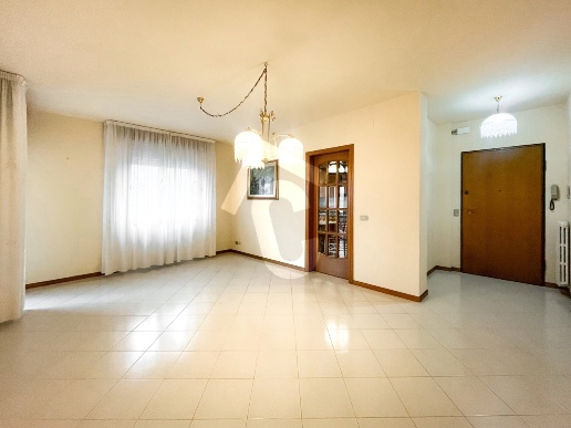 appartamento in vendita a Jesi