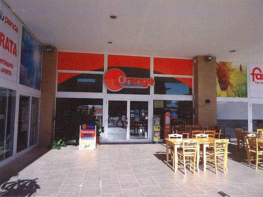 negozio in vendita a Jesi