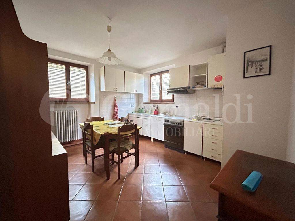appartamento in vendita a Jesi