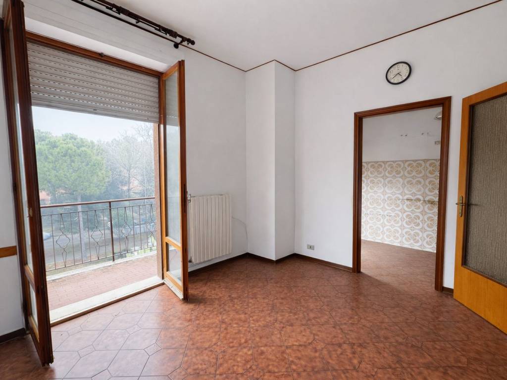 appartamento in vendita a Jesi in zona Tabano