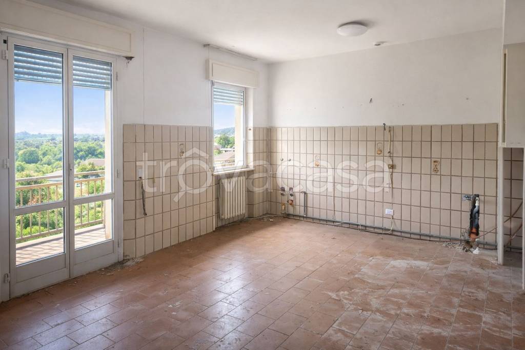 appartamento in vendita a Jesi