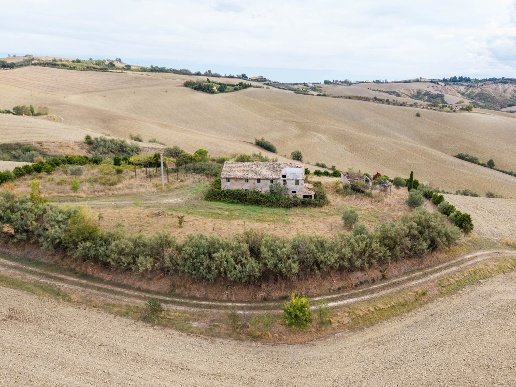 casale in vendita a Jesi