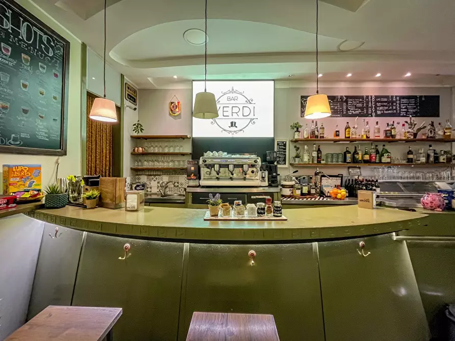 negozio in vendita a Jesi