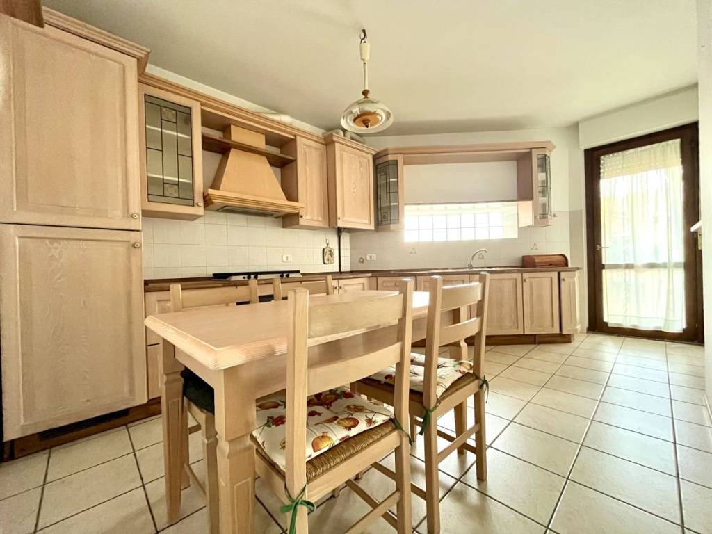 appartamento in vendita a Jesi