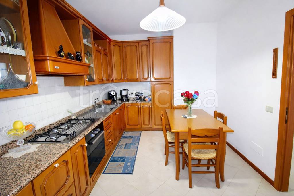 appartamento in vendita a Jesi