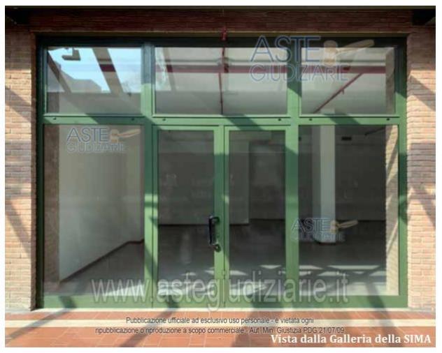 negozio in vendita a Jesi