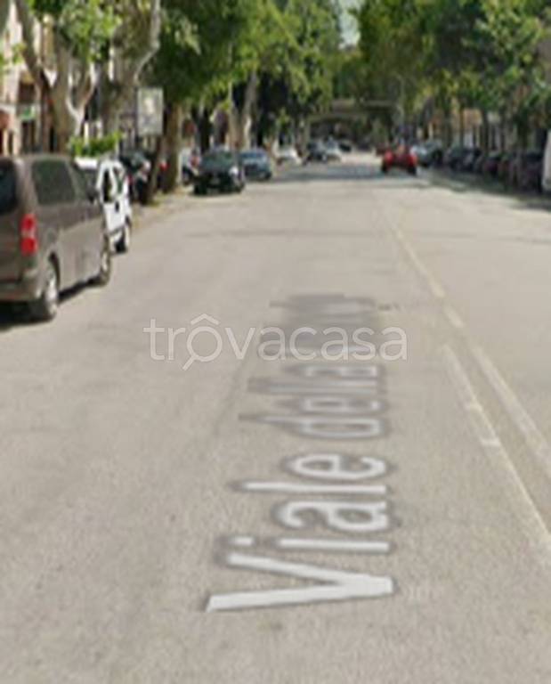 terreno edificabile in vendita a Jesi