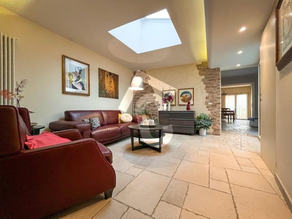 appartamento in vendita a Jesi