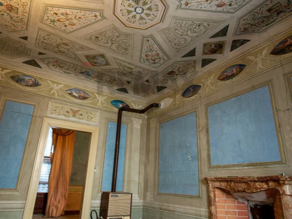 casa indipendente in vendita a Jesi