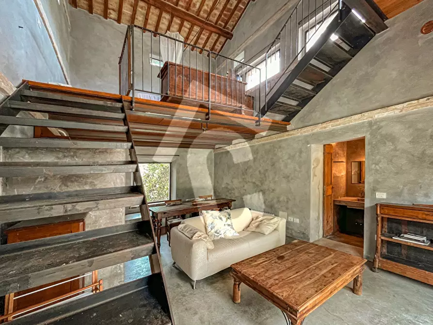 casa indipendente in vendita a Jesi