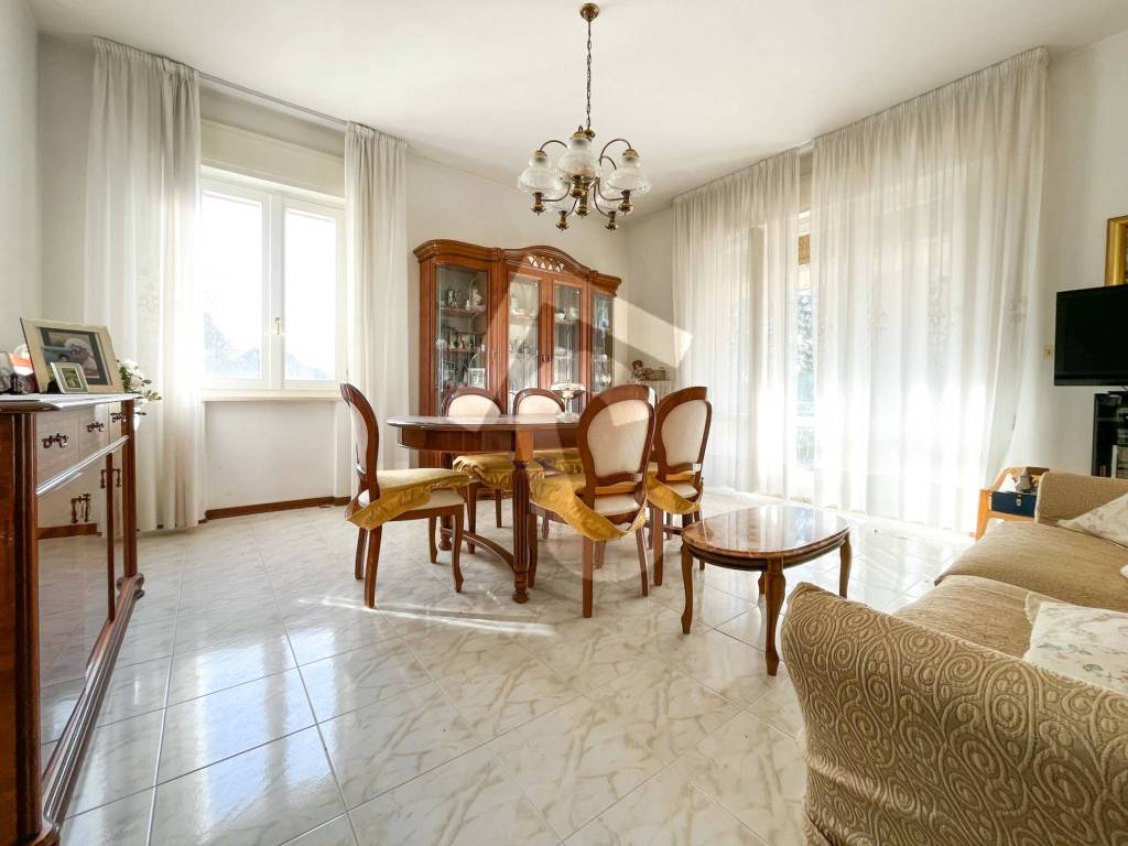 appartamento in vendita a Jesi