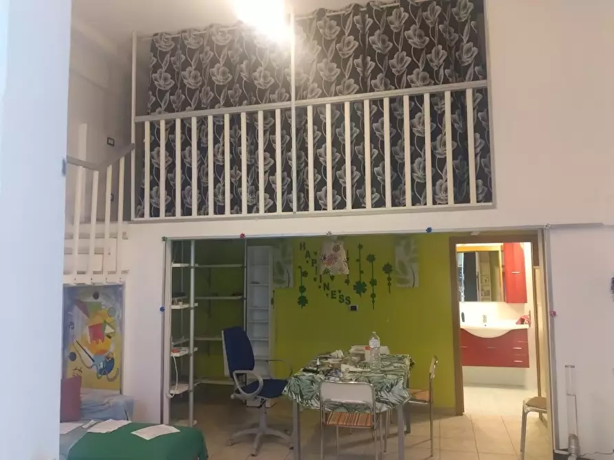 casa indipendente in vendita a Jesi