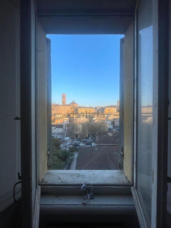 intera palazzina in vendita a Jesi