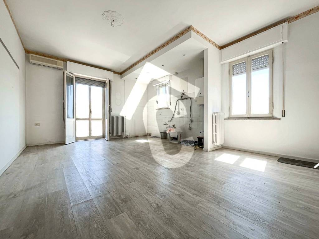 appartamento in vendita a Jesi in zona Santa Lucia