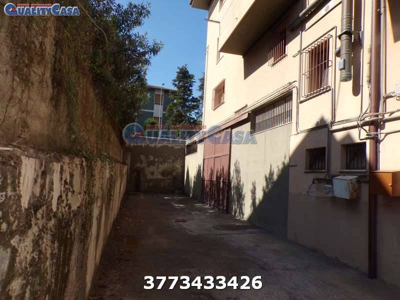 locale di sgombero in vendita a Jesi