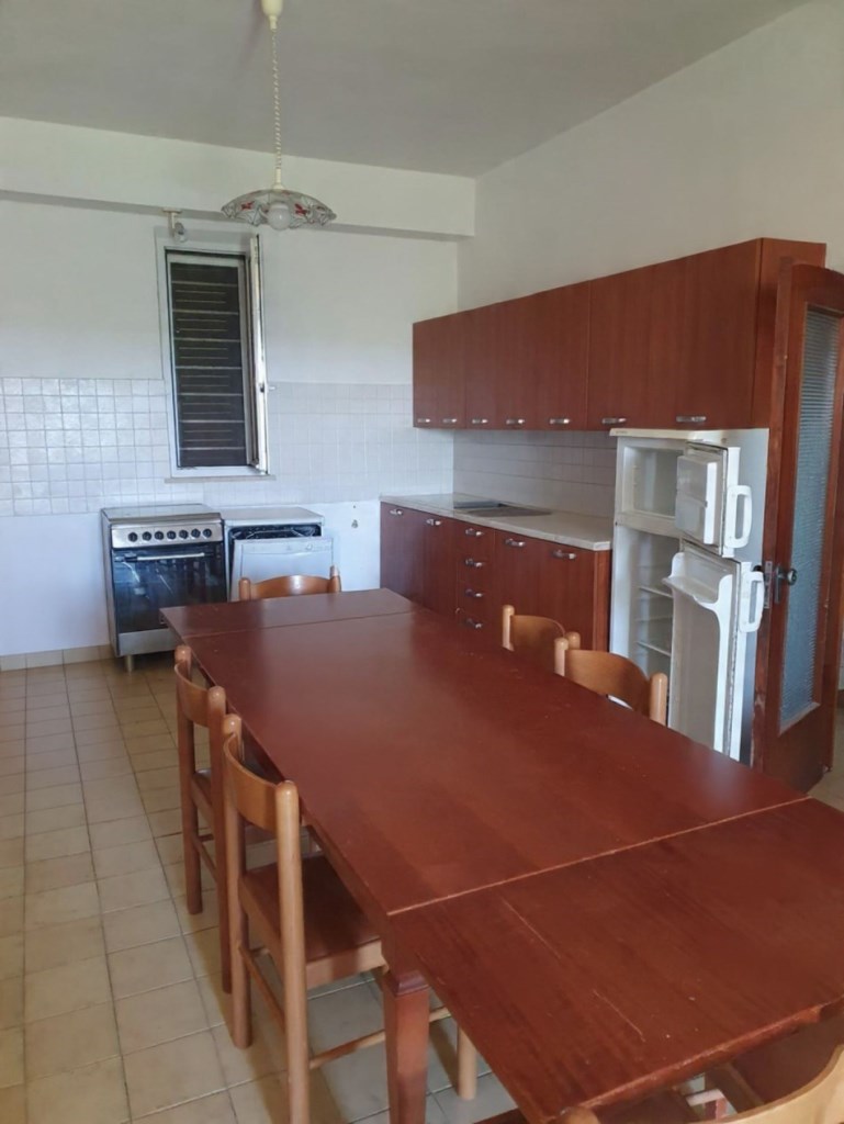 casa indipendente in vendita a Jesi