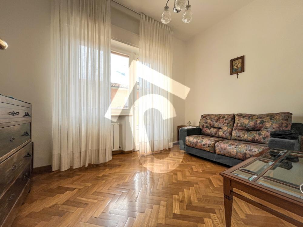 appartamento in vendita a Jesi