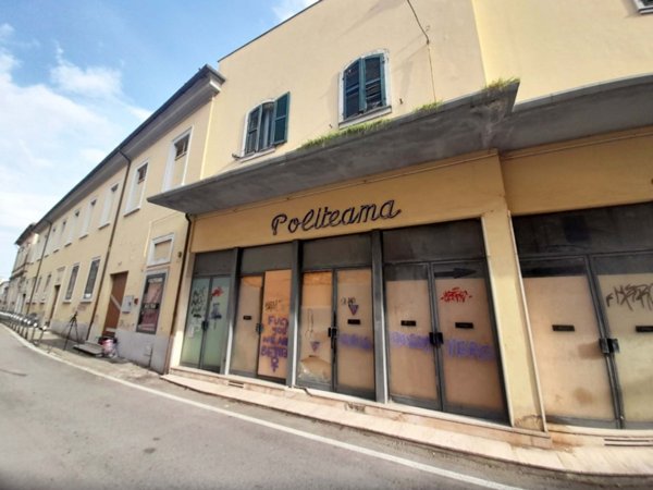 negozio in vendita a Jesi