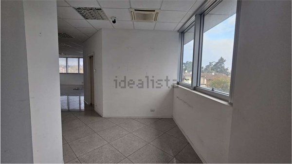 ufficio in vendita a Jesi