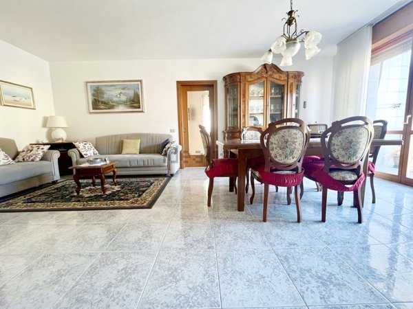 appartamento in vendita a Jesi