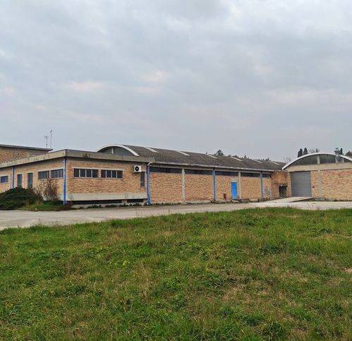 capannone in vendita a Jesi
