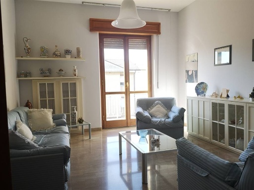 appartamento in vendita a Jesi in zona Santa Lucia
