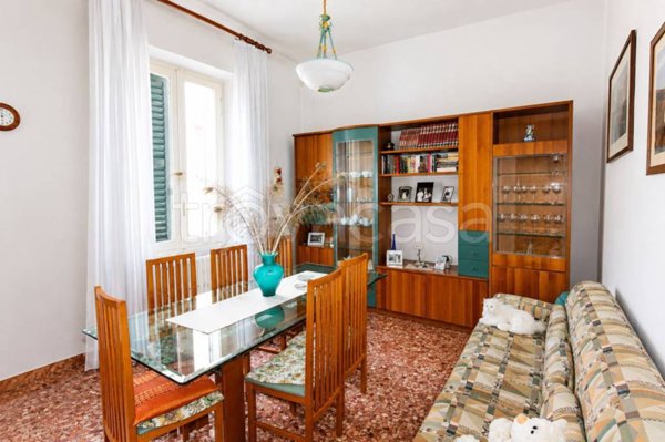 casa indipendente in vendita a Jesi