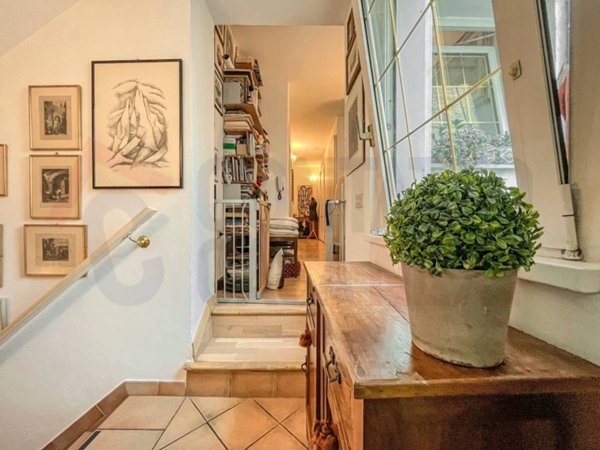 casa indipendente in vendita a Jesi
