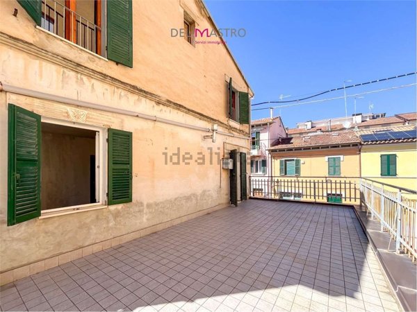 appartamento in vendita a Jesi