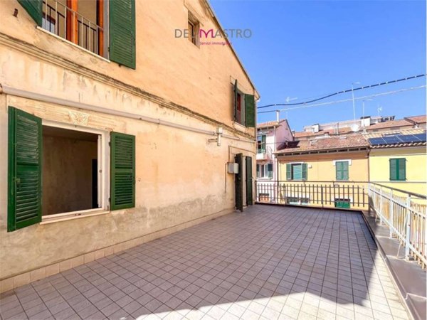 appartamento in vendita a Jesi